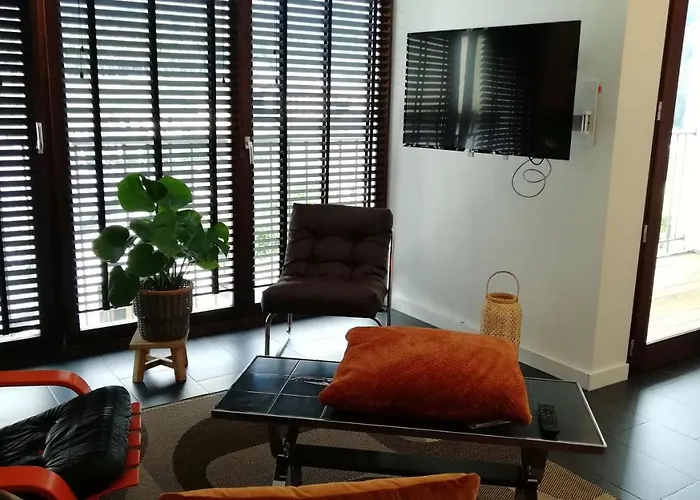 A Bouillon, Appartement Vintage Vue Sur Le Chateau